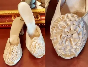 *  VINTAGE DANIEL GREEN IVORY SATIN POM POM HIGH HEEL BEDROOM SLIPPERS MADE IN THE USA