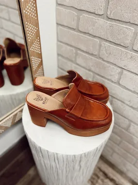 Beast Camel Presley Mule