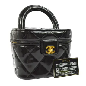 CHANEL Quilted CC Cosmetic Hand Bag Vanity Black Patent Leather AK17189i