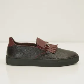 Cracked Leather Slip On Sneakers - Black Burgundy - D