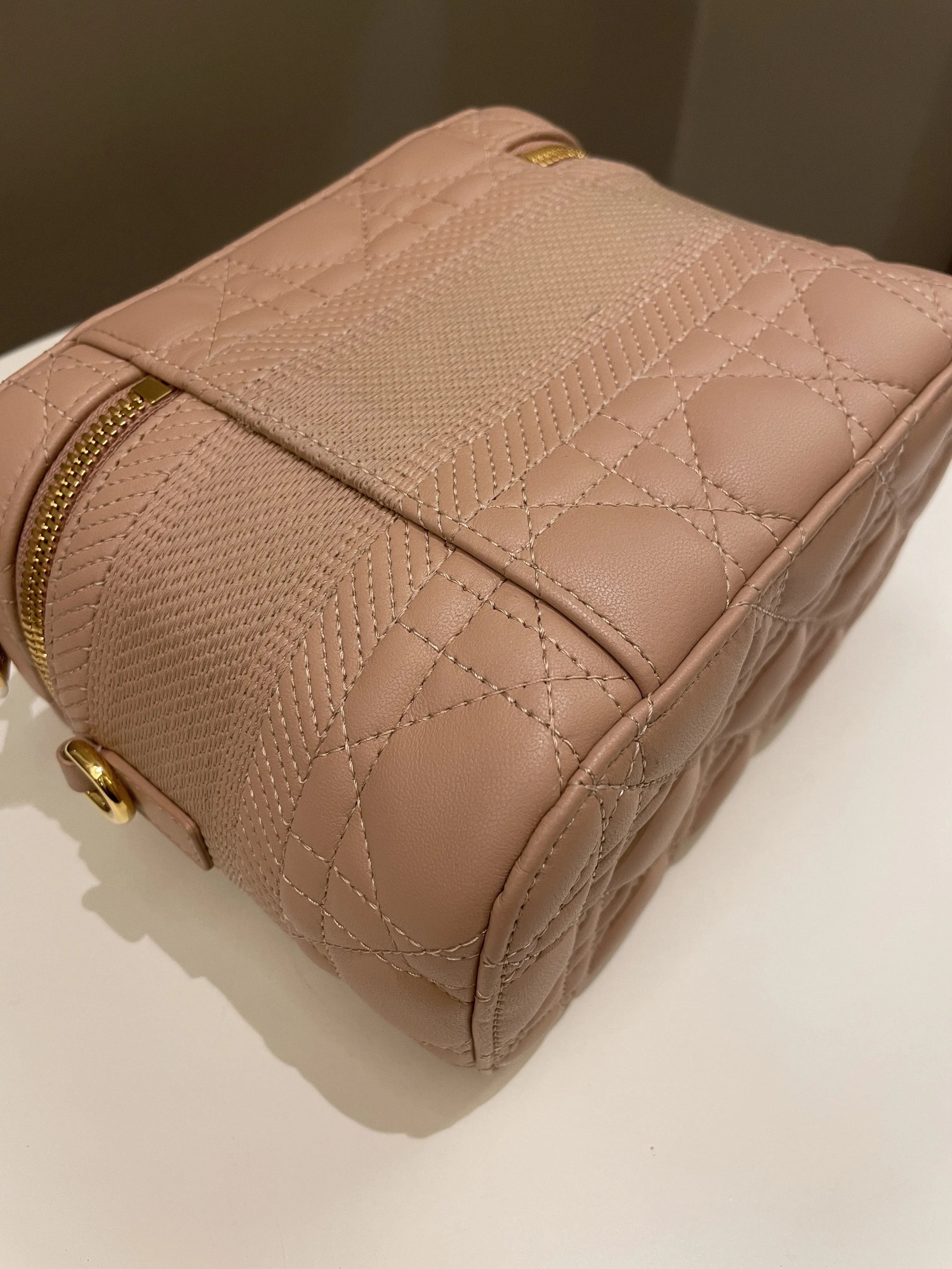 Dior Lady Dior Cannage Travel Vanity Rose Nude