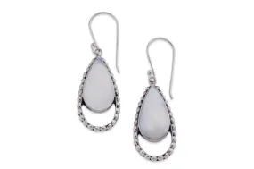 Lovina Earrings- Mother Of Pearl