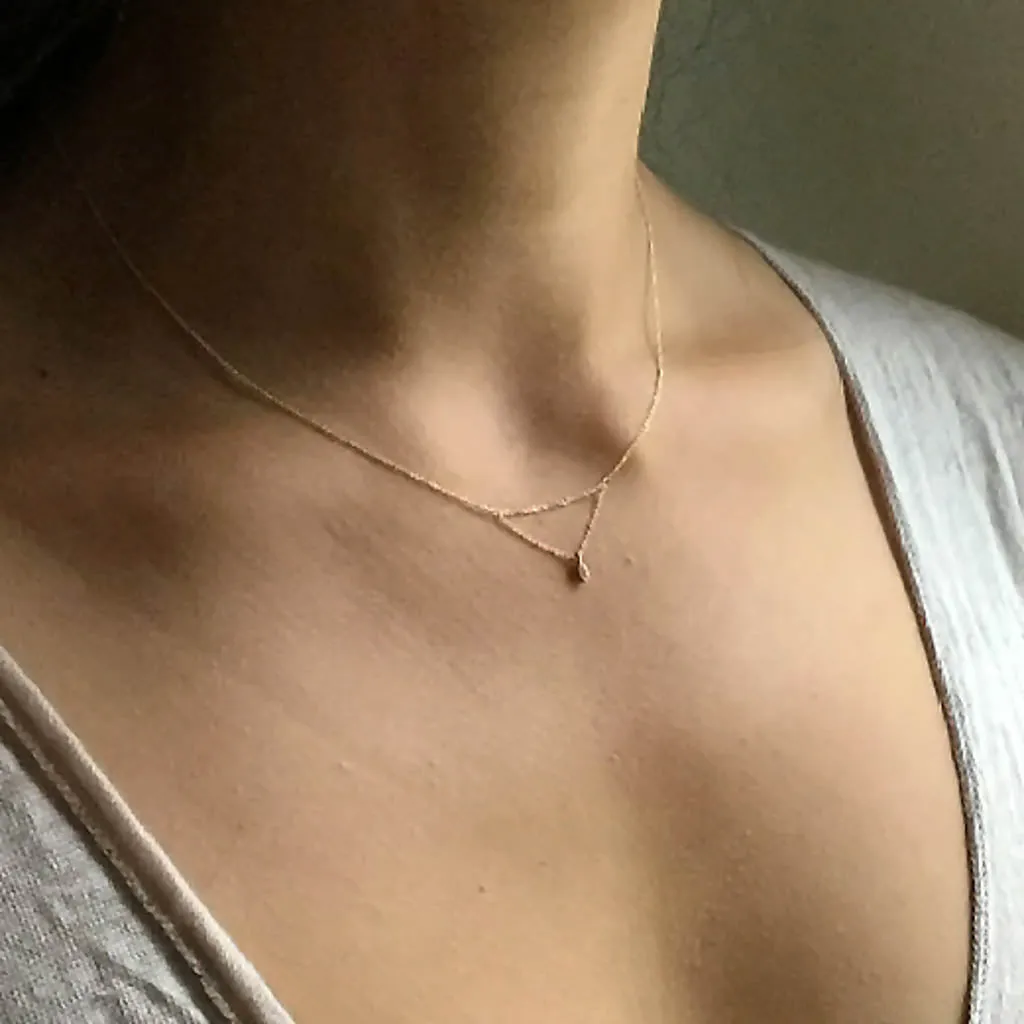 <!--NK985-->SALE - sweeping charm necklace with diamond