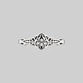 NO KEY. Door Lock Ring - Silver