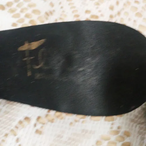 *VINTAGE FLIRTO BLACK SATIN MARABOU PEEP TOE BEDROOM SLIPPERS / MULES